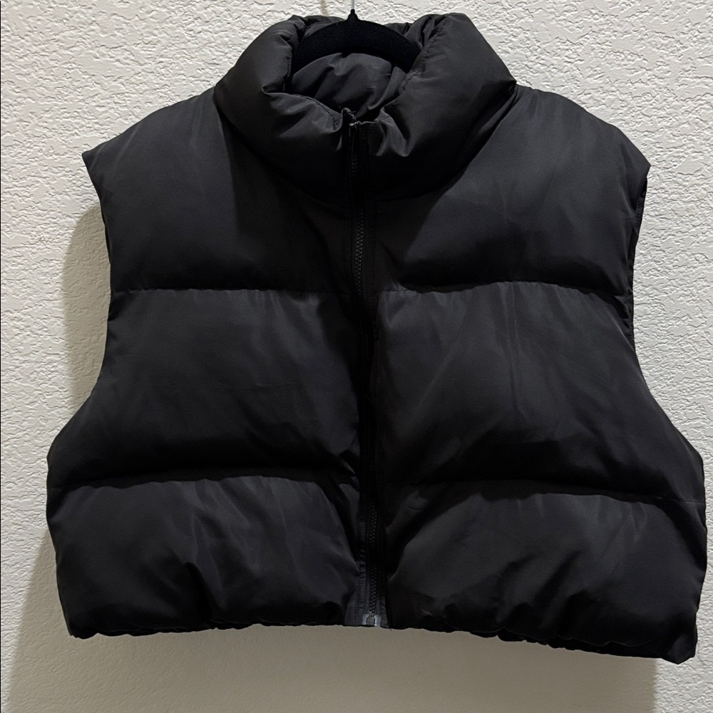 Black Puffer Vest Women’s 1XL